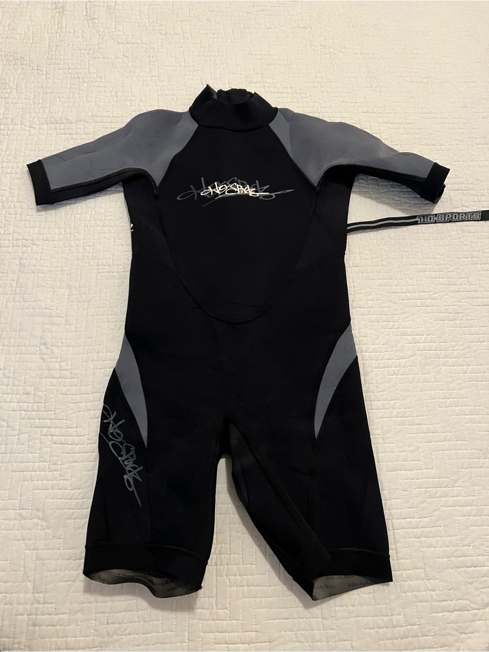 HO Sports Shorty Neoprene Wetsuit Black Gray Size 10